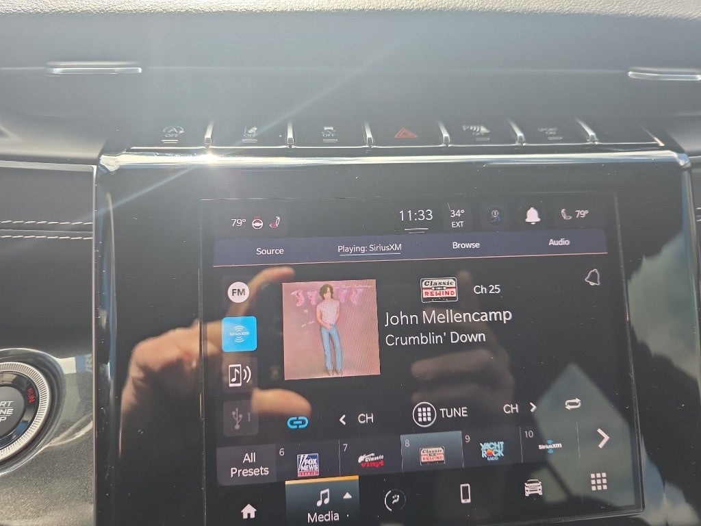 2023 Jeep Grand Cherokee Altitude