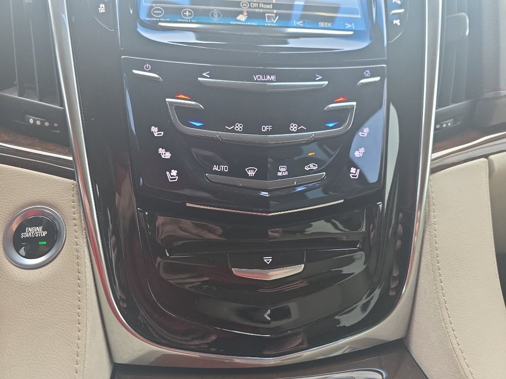 2017 Cadillac Escalade Luxury