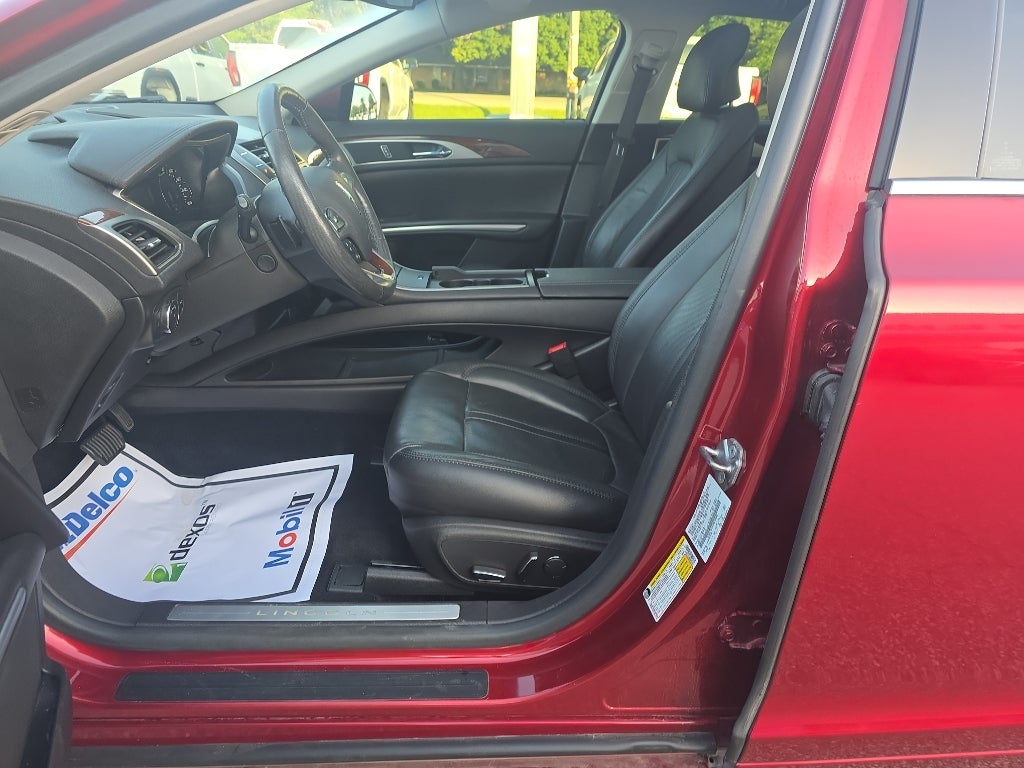 2014 Lincoln MKZ Base