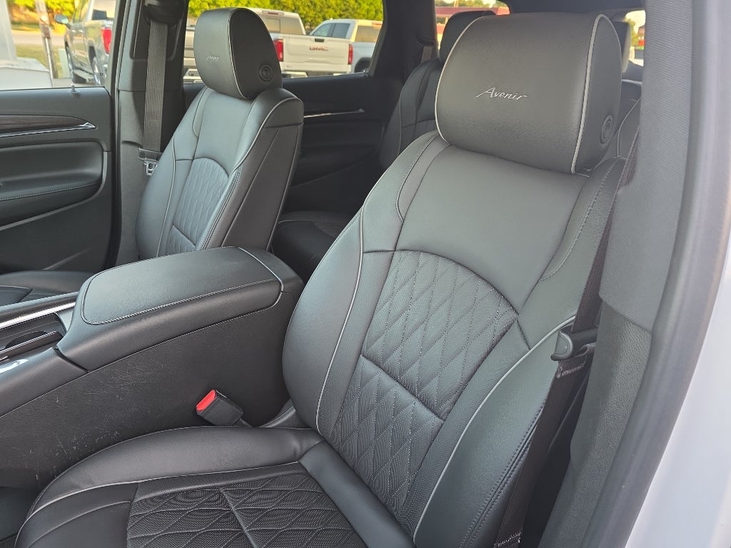 2023 Buick Enclave Avenir