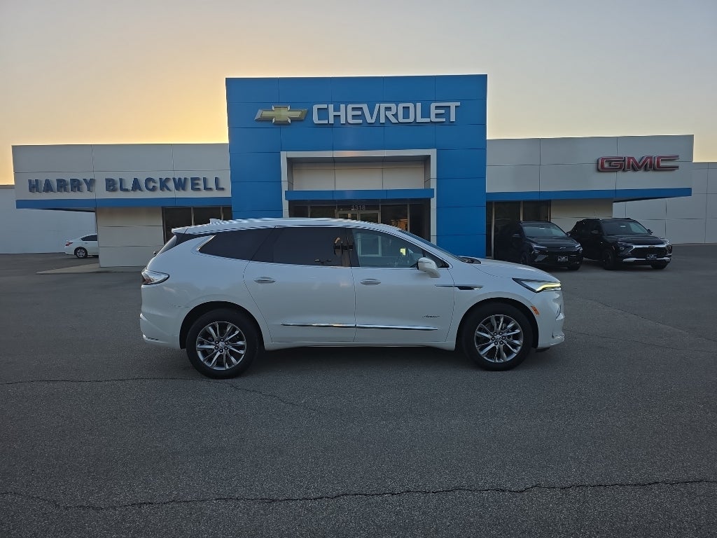 2023 Buick Enclave Avenir